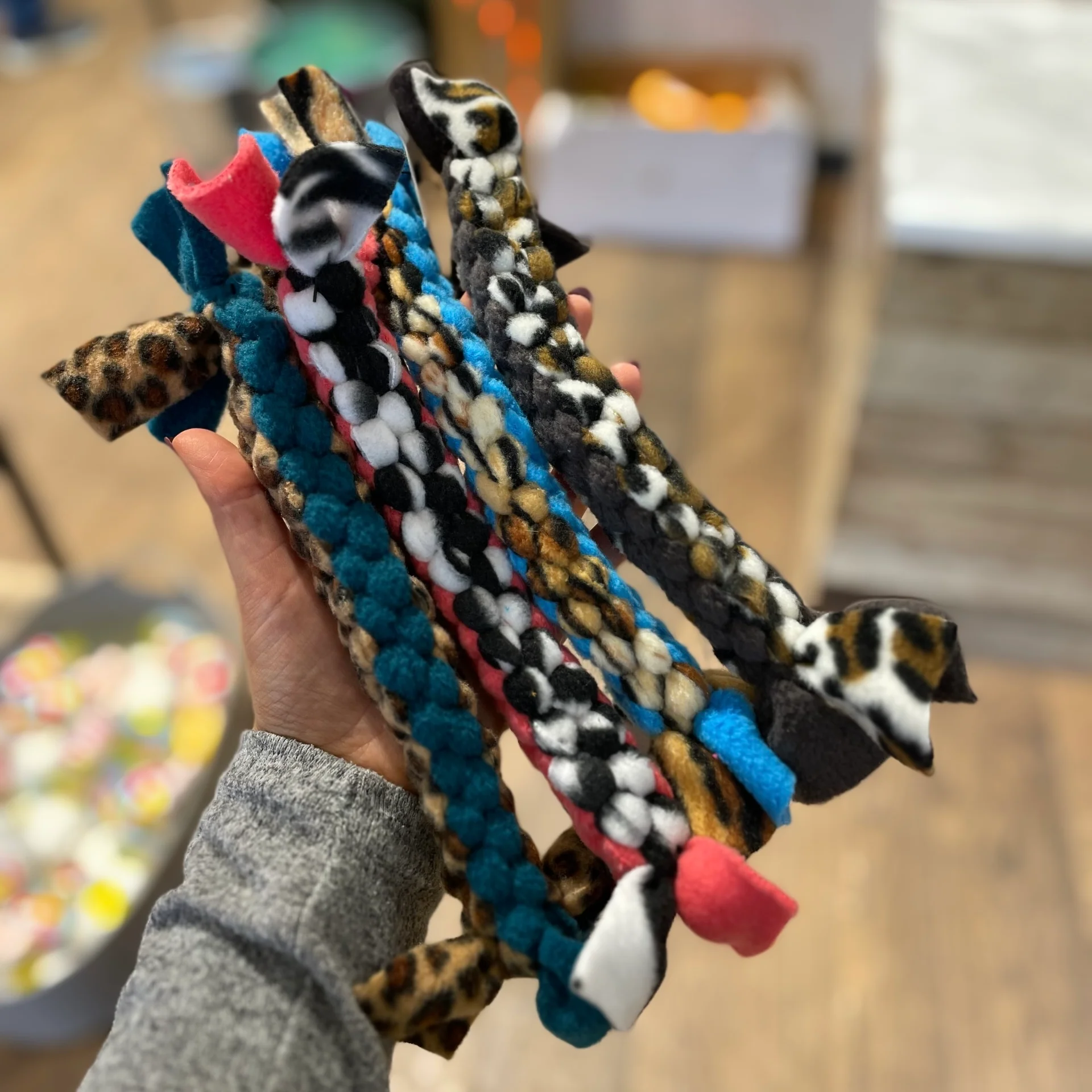 Doghouse Play and Tug Fleece Toy - Image 11