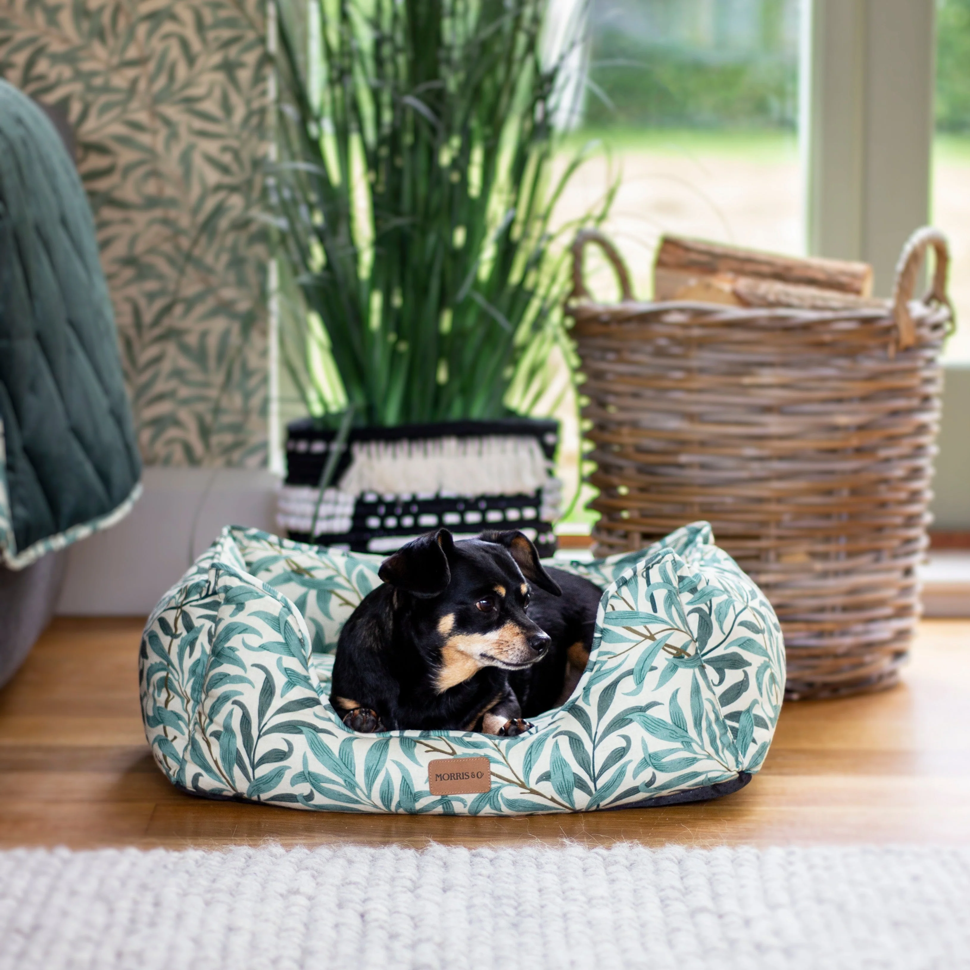 Morris & Co Willow Bough Printed Dog Bed - Image 6