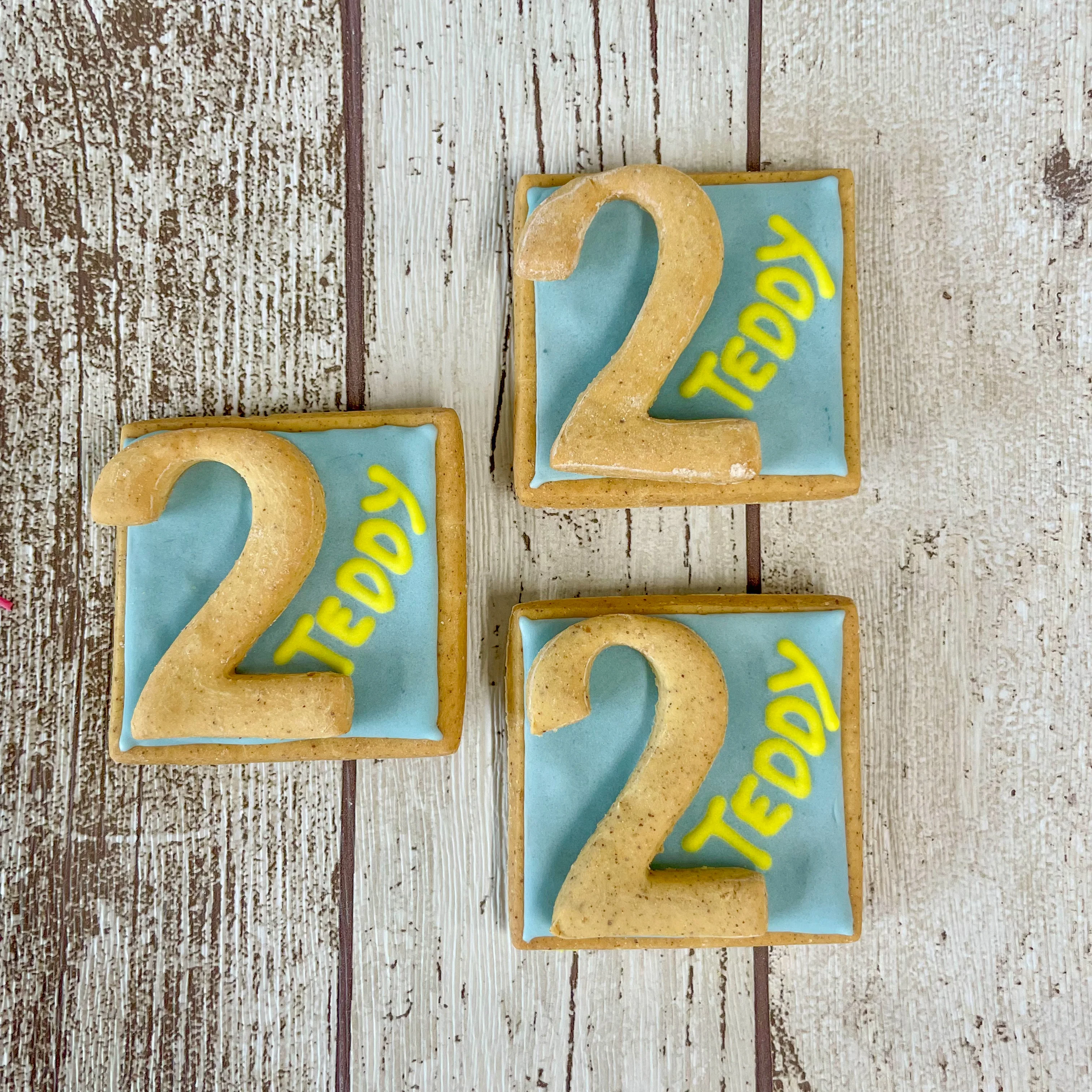 Personalised 'Party Bag' Biscuits for Dogs - Image 7