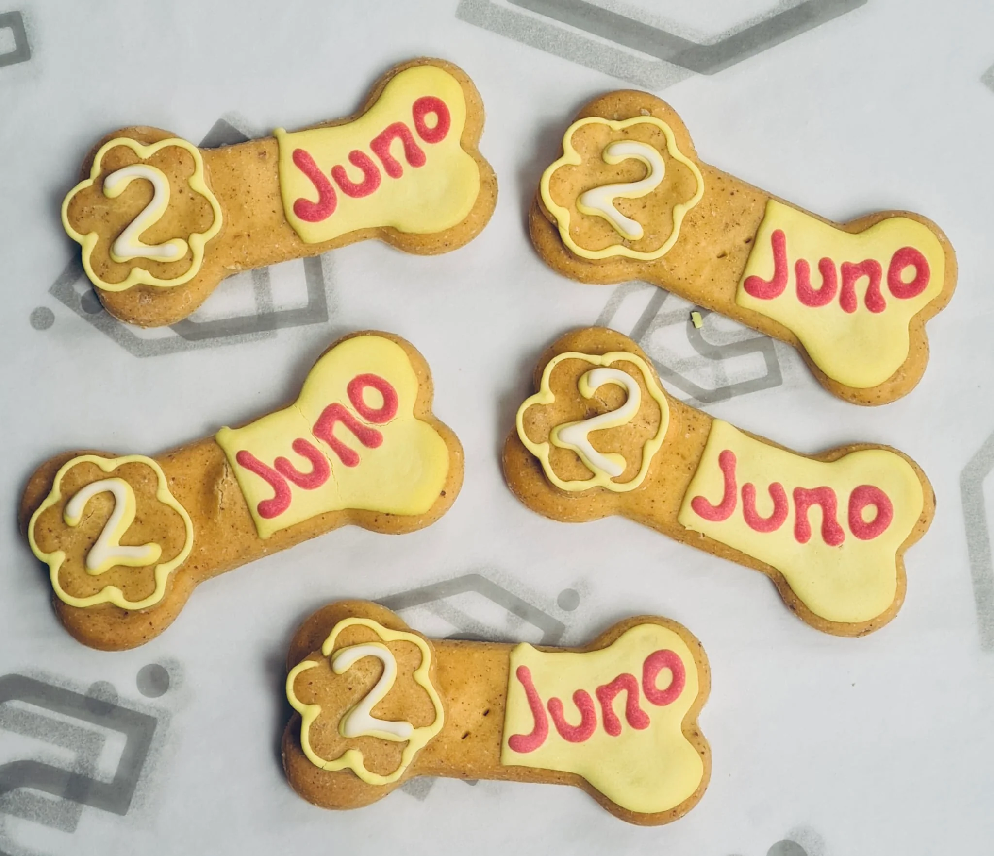 Personalised 'Party Bag' Biscuits for Dogs - Image 8